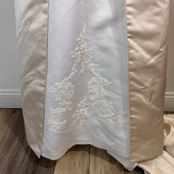 NEW David's Bridal Wedding Dress Michaelangelo Sz 6 Satin Beaded Train White - Picture 4 of 12